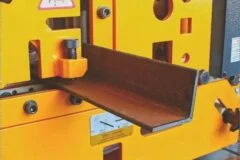 آلة تشكيل الحديد الهيدروليكية