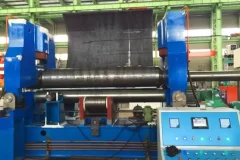 Plate rolling machine