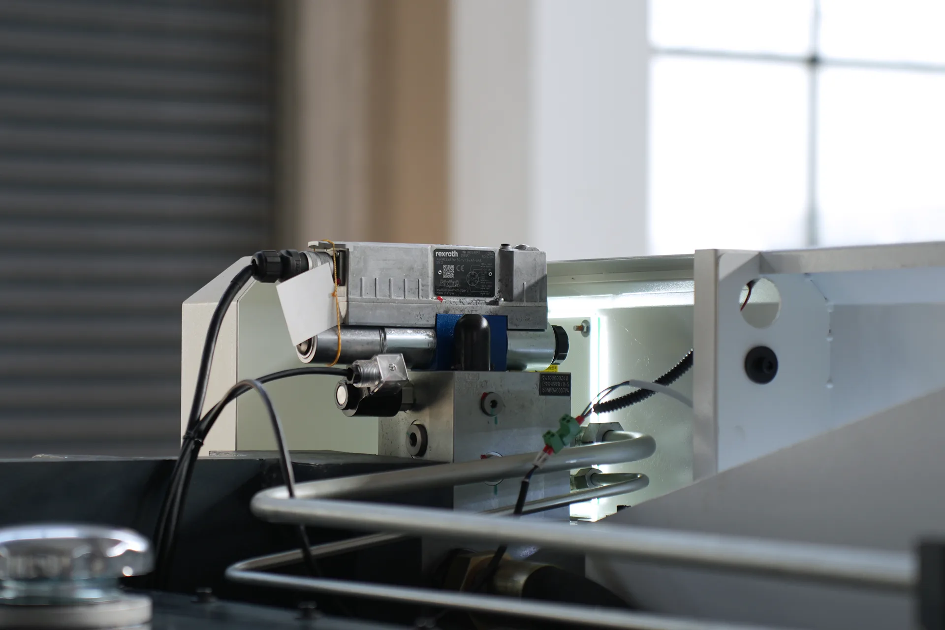 MB8 Series Press Brake with DA-53Tx 11 REXROTH Valve