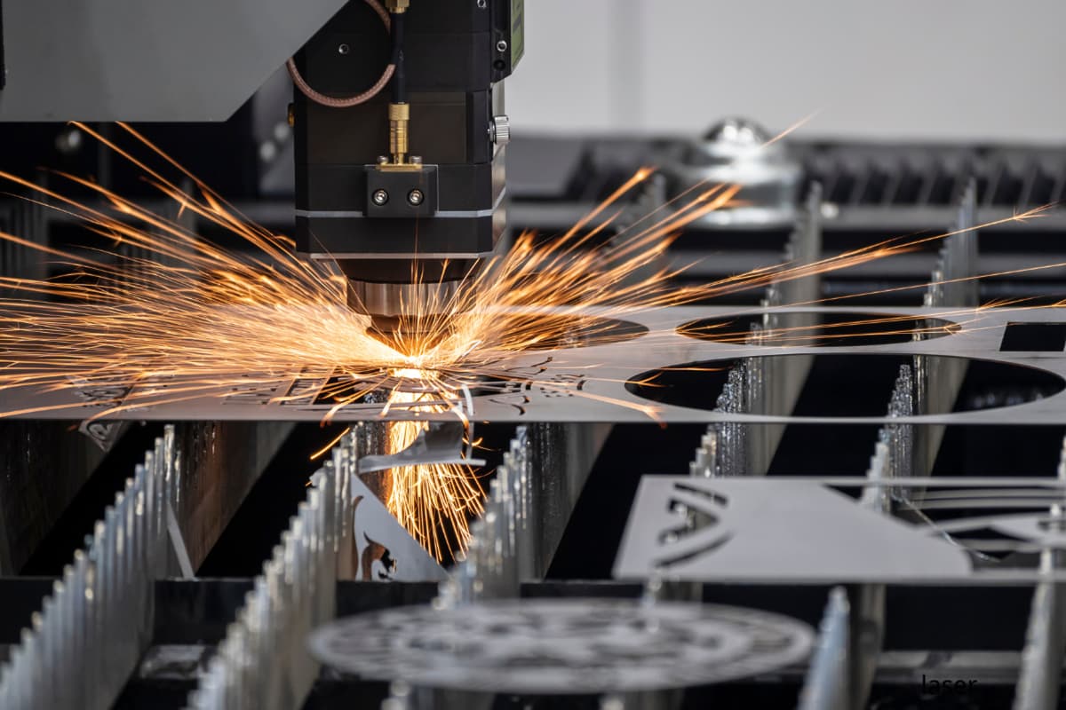 Laser cutting machine safety