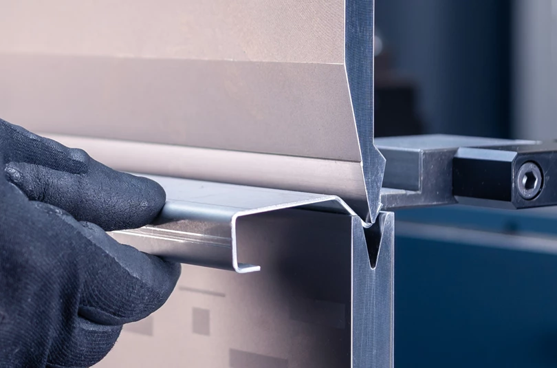 High tonnage press brake