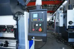 Commandes de presse plieuse