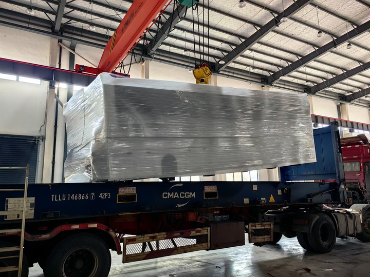 Poland-RAS-4020T 3000W Laser Cutting Machine