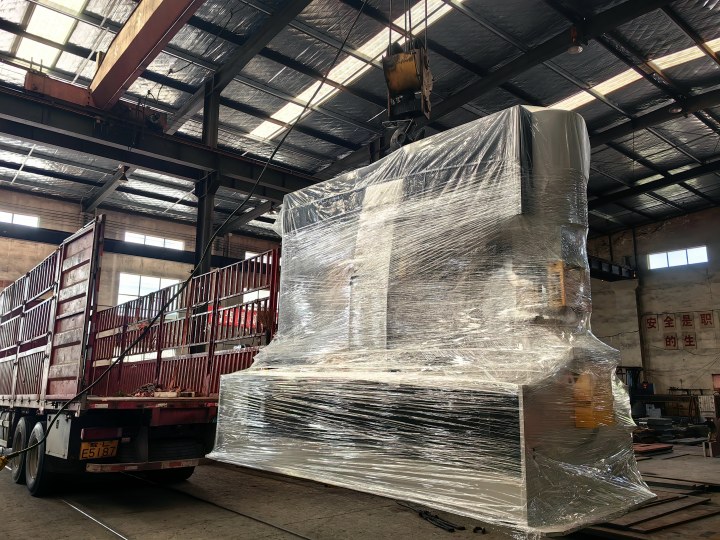 Argentina-Q35Y-30 Iron Worker 3 Argentina-Q35Y-30 Iron Worker