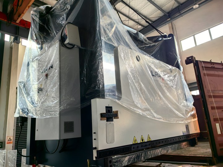 Iran-MB8-400T4000 CNC Press Brake