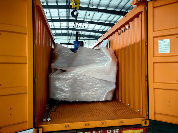 Romania-1 Set MB8-250T4000 CNC Press Brake And 1 Set RAS-3015 3000W Laser Cutting Machine And 1 Set RAS-3015 6000W Laser Cutting Machine