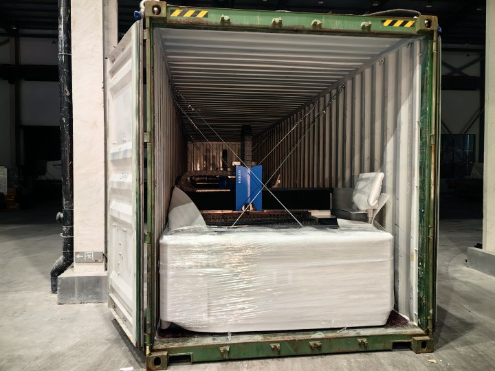 Germany-1 Set of RAS-3015 6000W Fiber Laser Cutting Machine And 1 Set Of RAS-3015 12000W Fiber Laser Cutting Machine